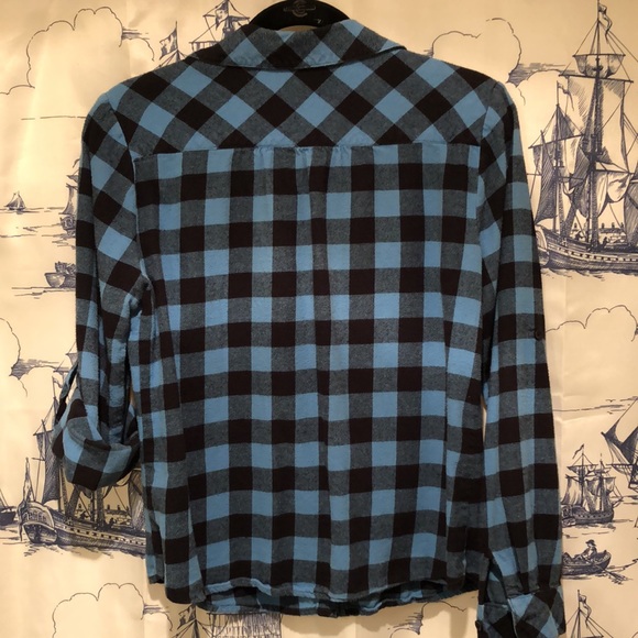 Buffalo Plaid Flannel Button Up Shirt - Picture 6 of 6